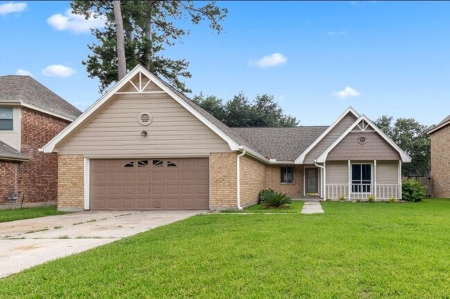 Building Photo - 22503 Holly Branch Dr Rental