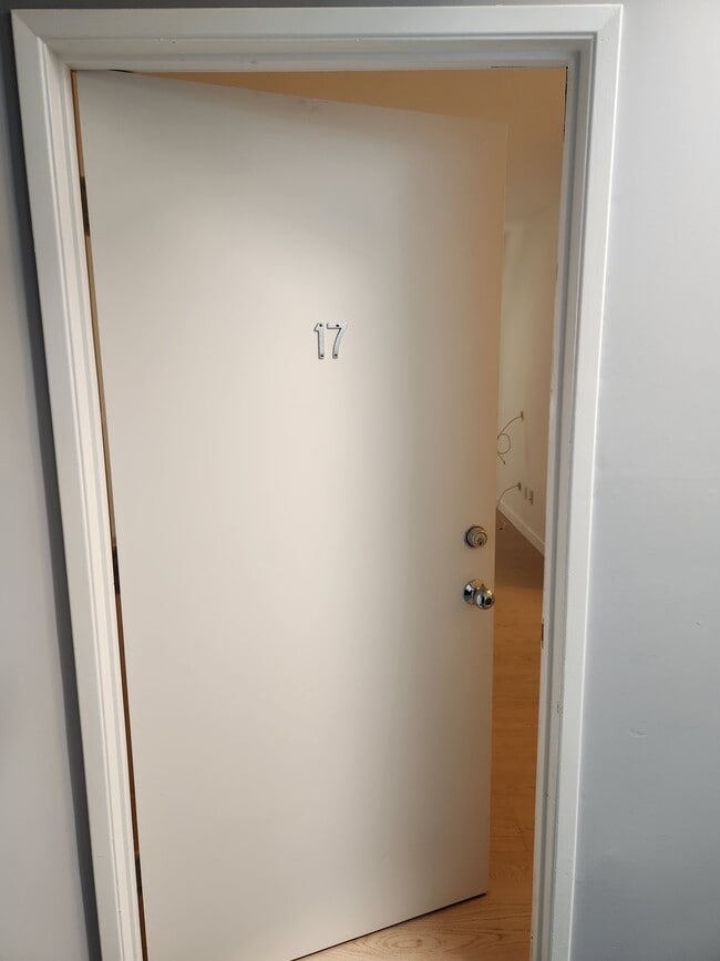 Apartamento unidad # 17 - 1032 7th St