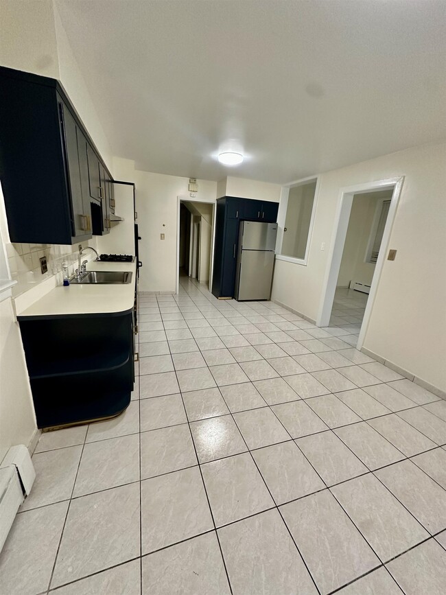 Photo - 6708 Newkirk Ave