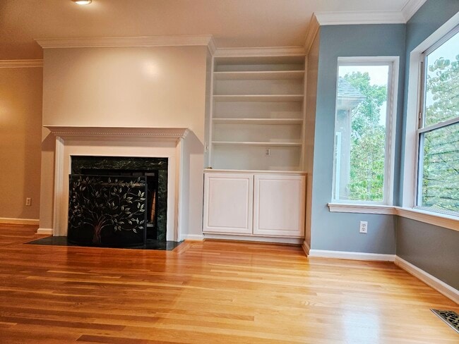 Photo - 602 Mockingbird Way