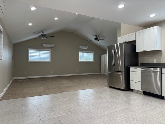 Photo - 16357 Vintage St