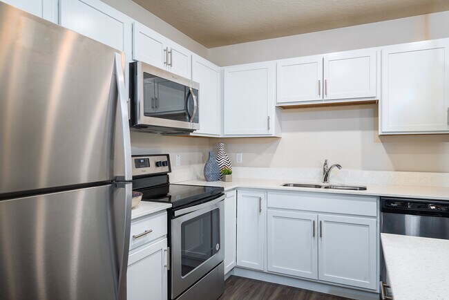 The Ridge Apartments