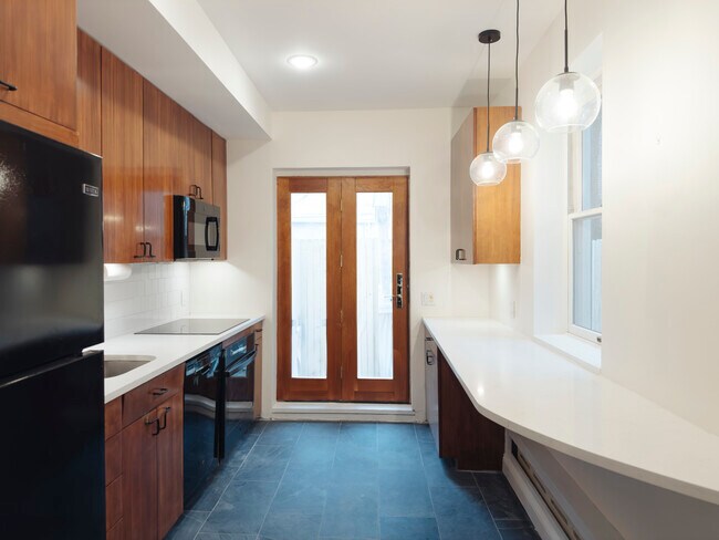 Photo - 1924 North St