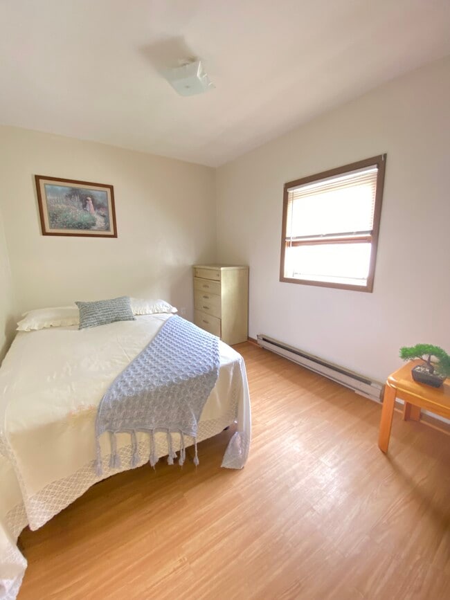 Photo - 186 Grand Ave Unit 1F