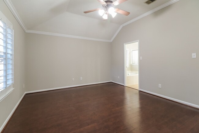 Building Photo - 27 S Misty Canyon Pl