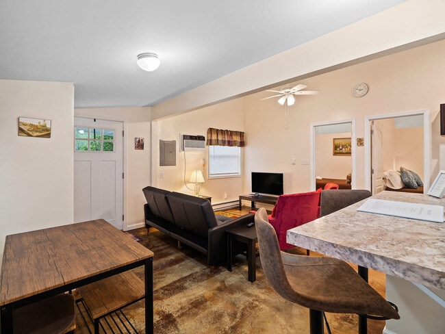 Photo - 5736 Lake Rd E Unidad SI ID1593877P
