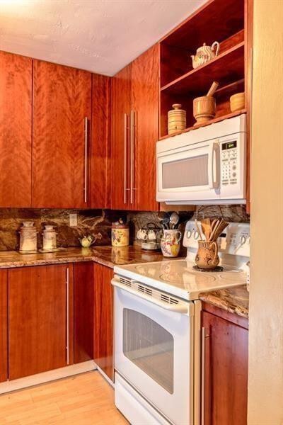 Photo - 4731 NW 10th Ct Unidad 212