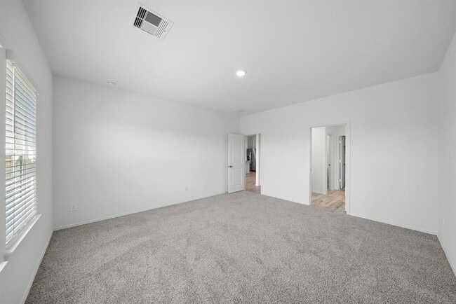 Photo - 31123 Brightwell Bnd