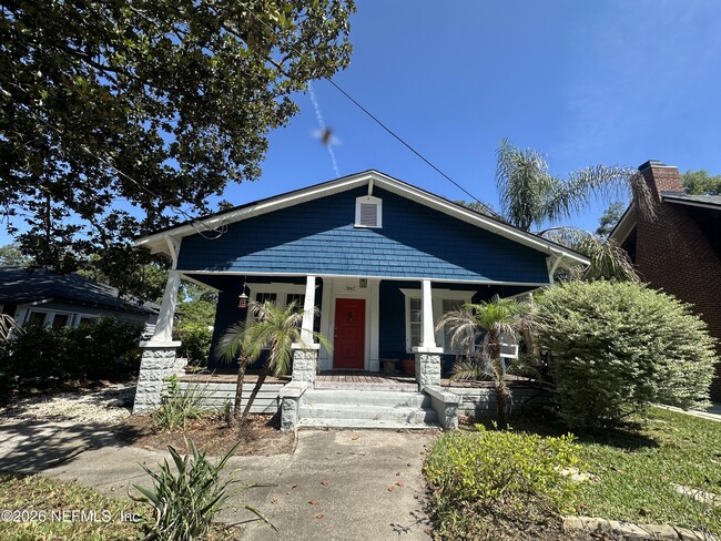 Building Photo - 3867 Herschel St