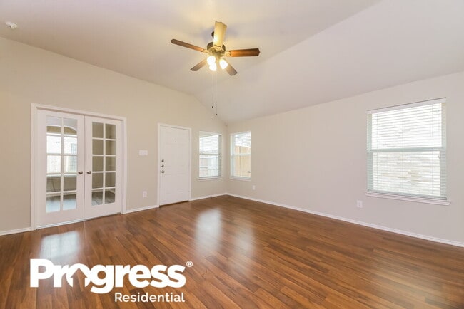 Photo - 1021 Comfort Dr