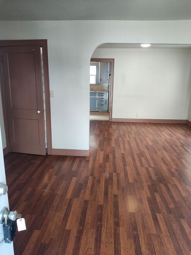 Photo - 1825m1 Unidad 1825