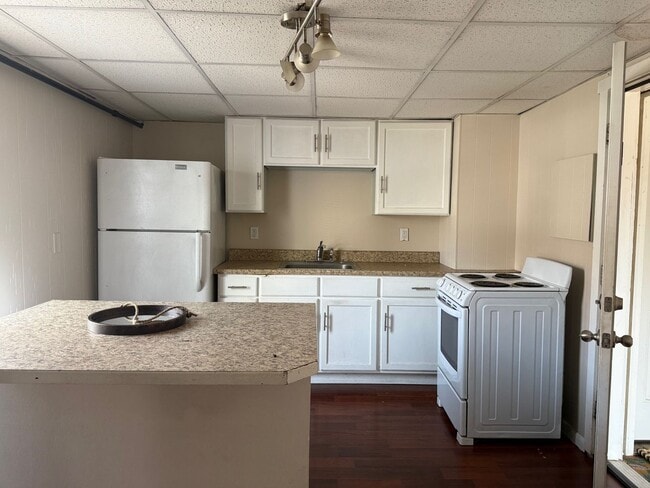 Photo - 39 Old Orchard St Unit 39 Old Orchard St.,  4