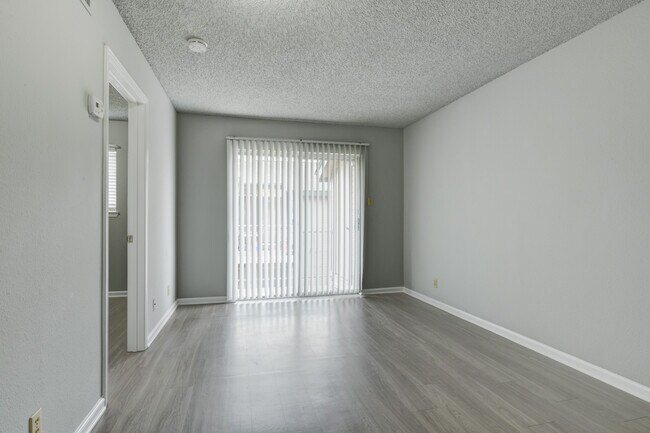 Photo - Army Boulevard Garden Apartments