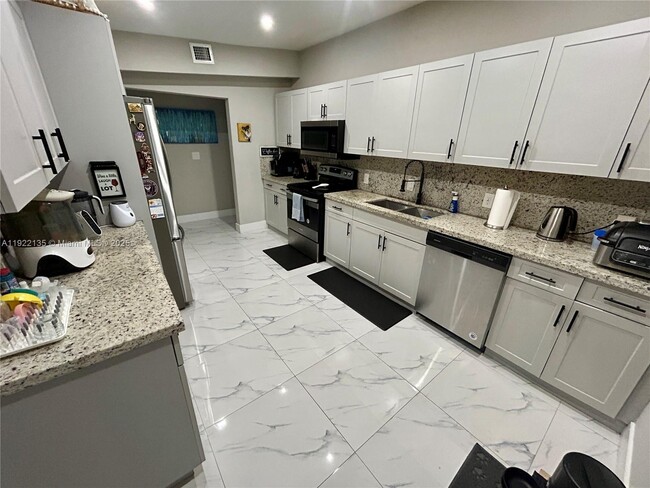 Photo - 13560 NW 2nd Ave