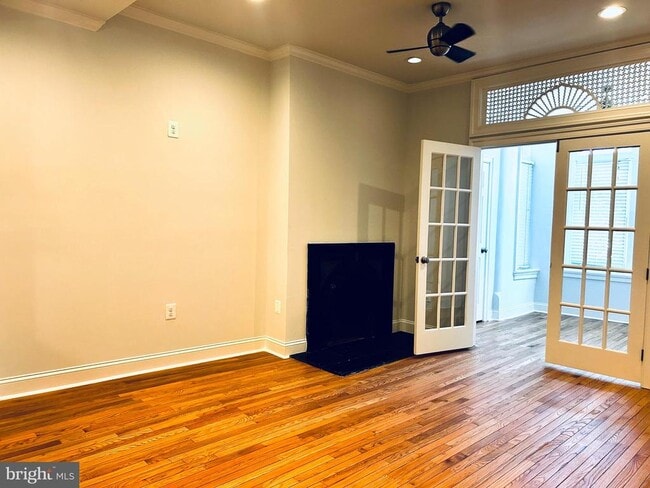 Photo - 1724 18th St NW