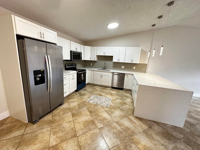 Photo - 4326 Woodstock Dr