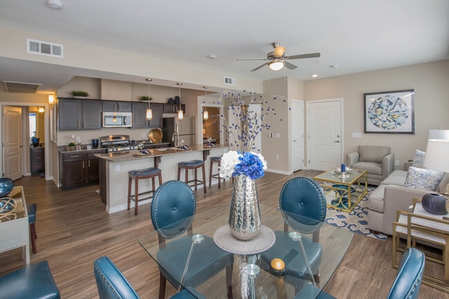 B3 (Phase II) 1140 SQFT 2 Bed 2 Bath