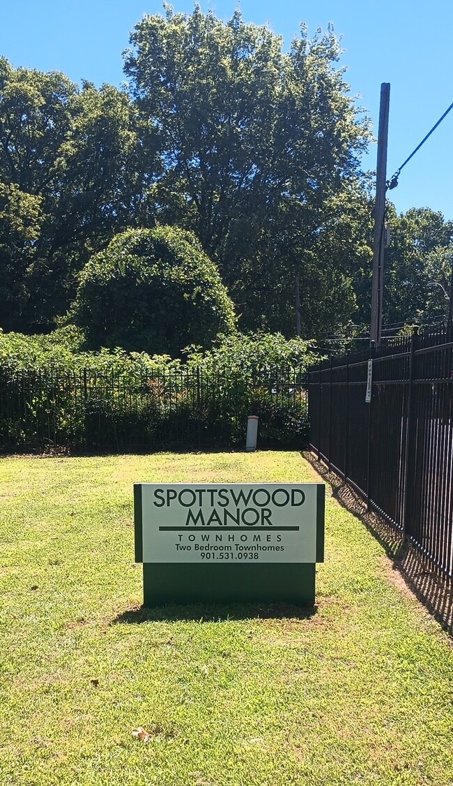 Building Photo - Spottswood Manor Rental