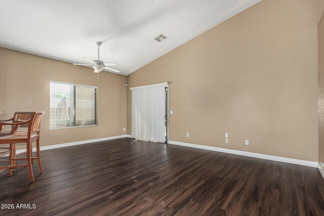 Photo - 2513 W Novak Way