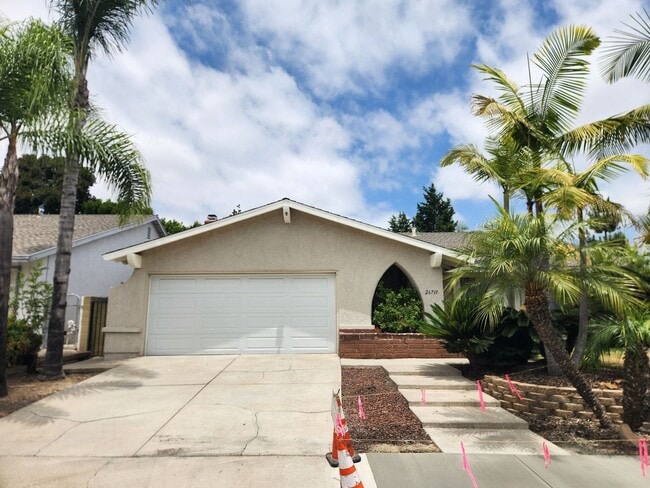 Photo - Beautiful Single Story in Mission Viejo