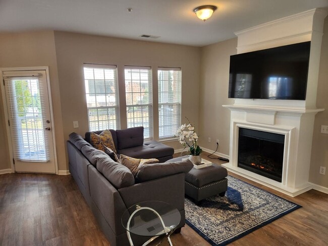 Photo - 3 Bedroom 2 Bathroom Condo in Belle Vista Gated Community