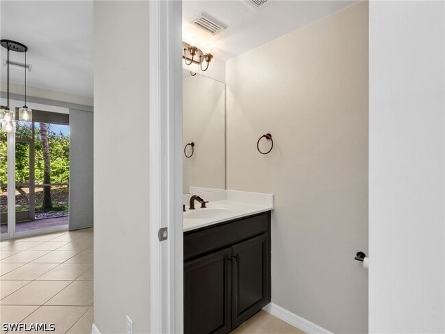 Building Photo - 8540 Violeta St