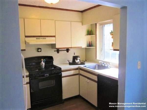 20 Saint Paul St Unit 3