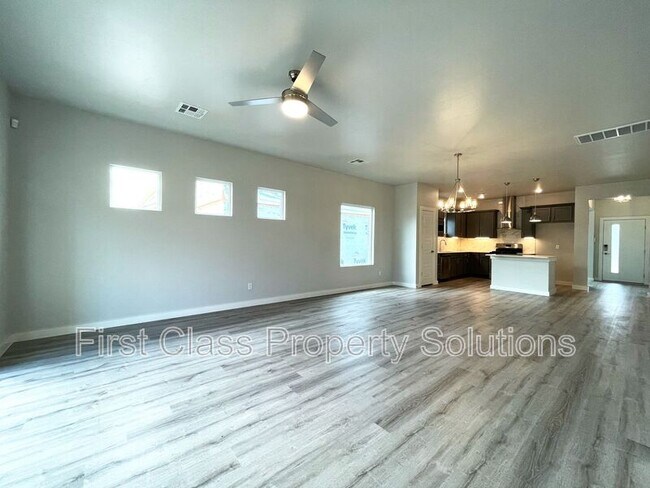 512 NW 176th Terrace