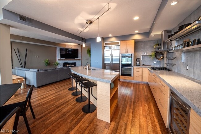 Photo - 1237 Washington Ave Unit 1209