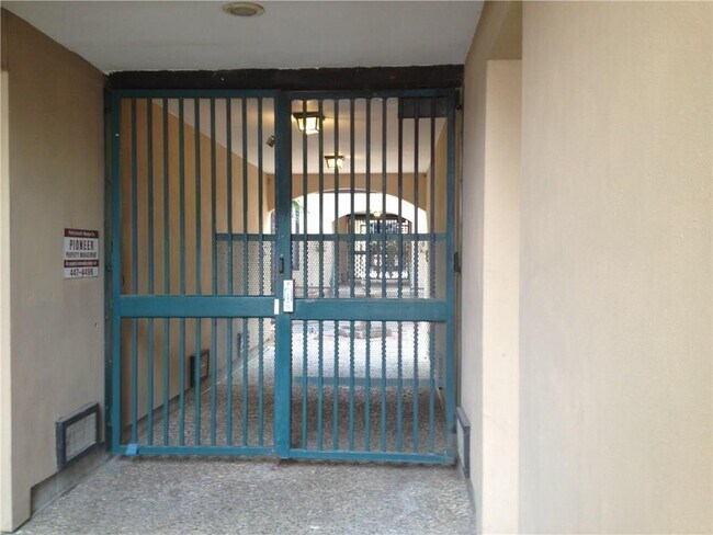 Photo - 2110 Rio Grande St Unit 302