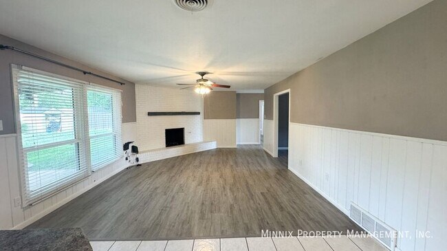 Photo - 3410 54th St