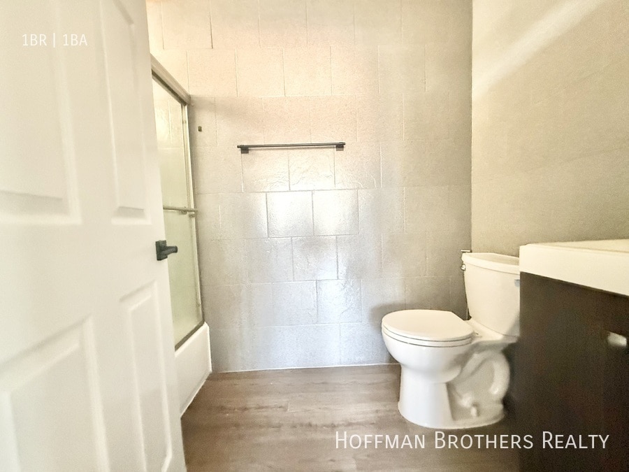 Photo - 753 Cerritos Ave Unit 6