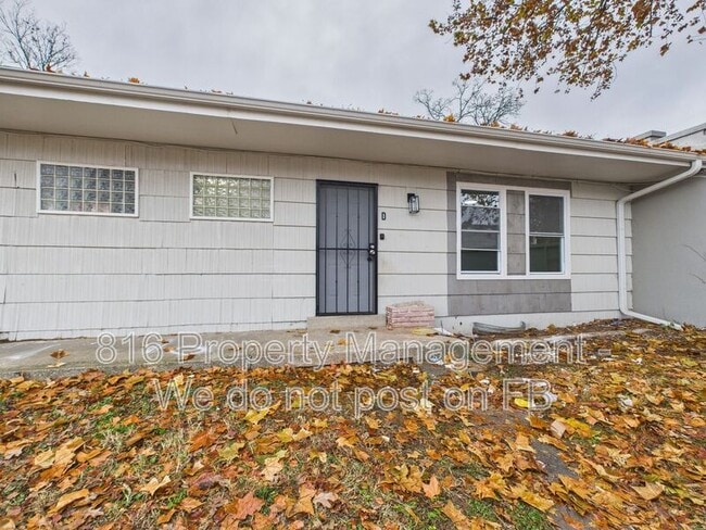 Building Photo - 7560 Prospect Ave Unit D