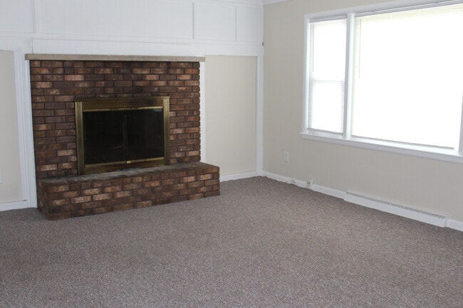 Photo - 1332 Sutherland Ave