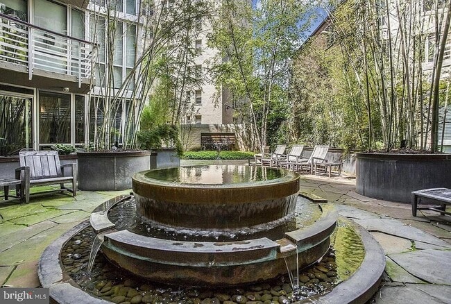 Photo - 1300 13th St NW Unit 909