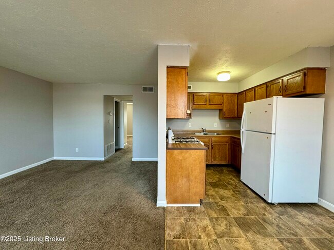 Photo - 7110 Floydsburg Rd