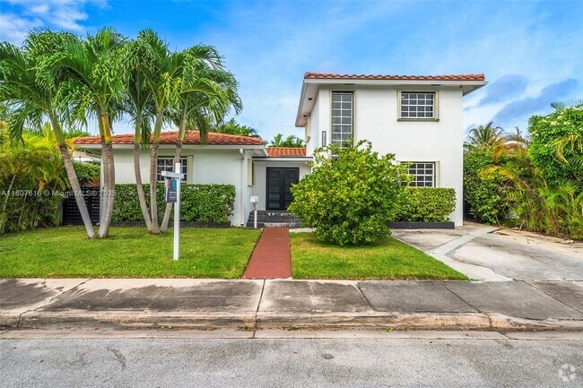 Building Photo - 7520 Hispanola Ave Rental