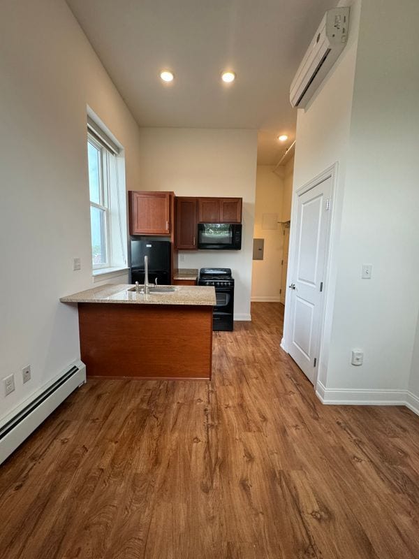 Photo - 591 Terrace Blvd