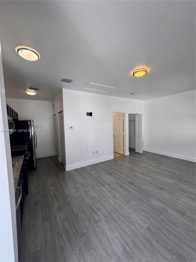 Photo - 16934 SW 92nd St Cir Unit Studio