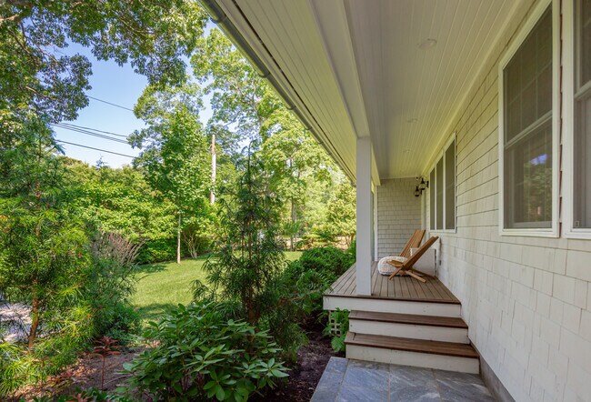 Photo - 22 Sandra Rd