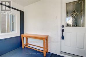 Photo - 123 Erie St