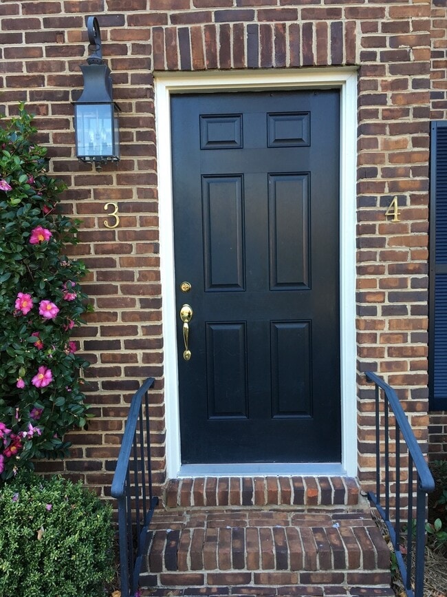 Photo - 110 Milledge Terrace