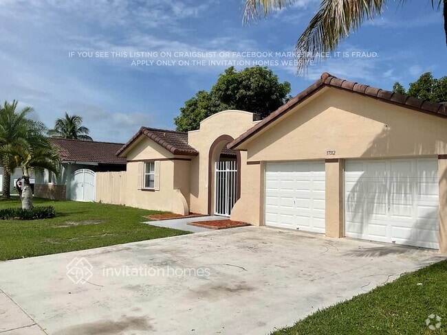 Building Photo - 17312 SW 149th Ct Rental