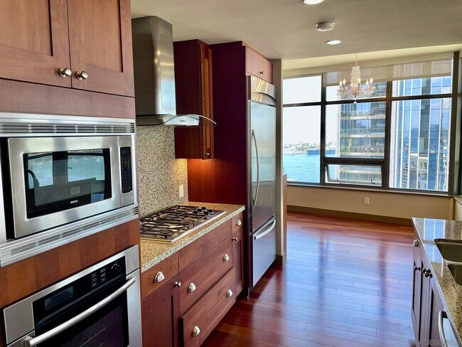 Photo - 700 W E St Unidad 3402