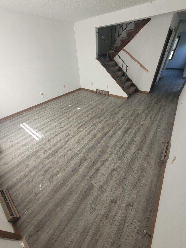 Photo - 4226 Spruce Hills Dr