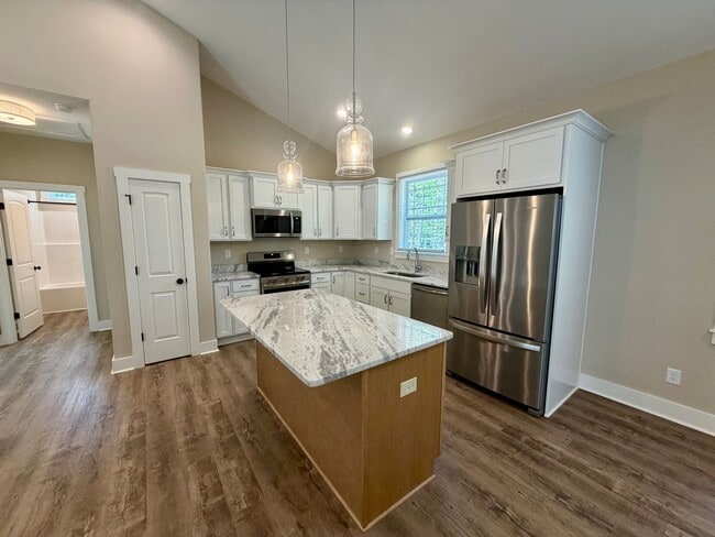 Photo - 319 Merifield Dr