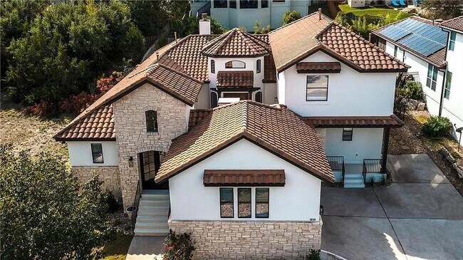 Photo - 15101 Barrie Dr House
