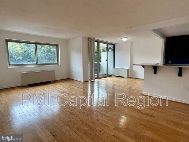 Photo - 7333 New Hampshire Ave Unidad PH09 S