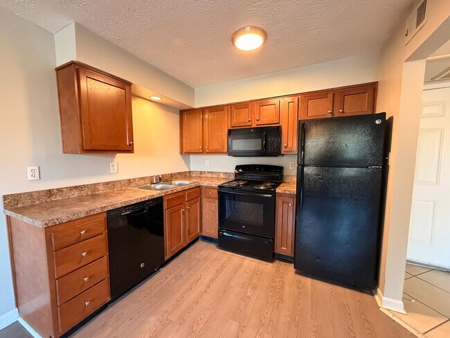 Photo - Parkside Apartments