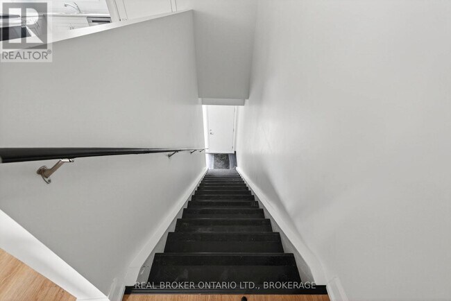 Photo - UNIT #10B - 600 SECOND STREET E Unité #10B